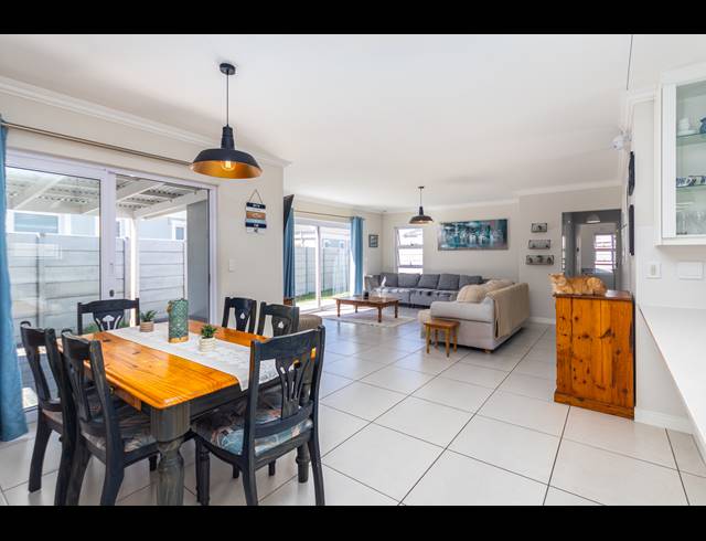 3 BEDROOM FREESTANDING SOLD IN SUNNINGDALE